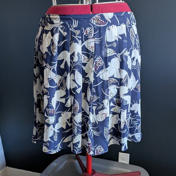 Bird print skirt, mid thigh length, size XL - Picture 1 of 3